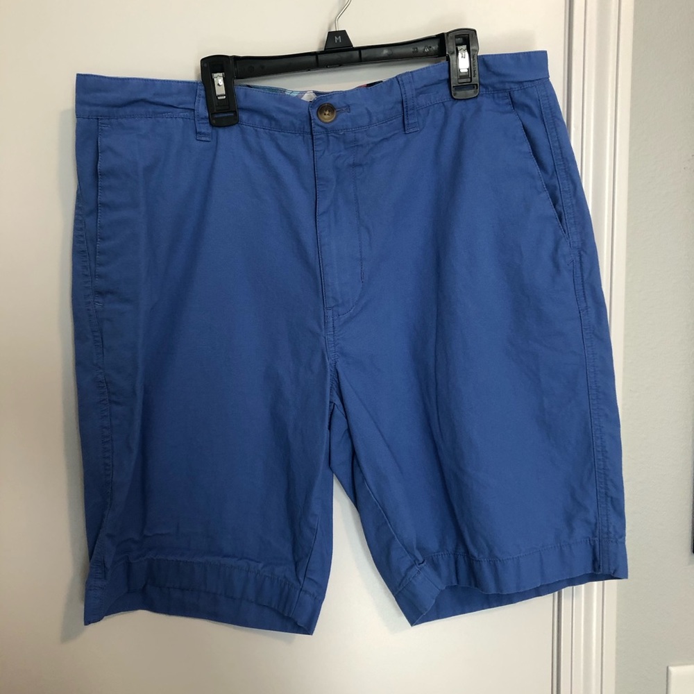 Chaps 34 blue chino shorts EUC